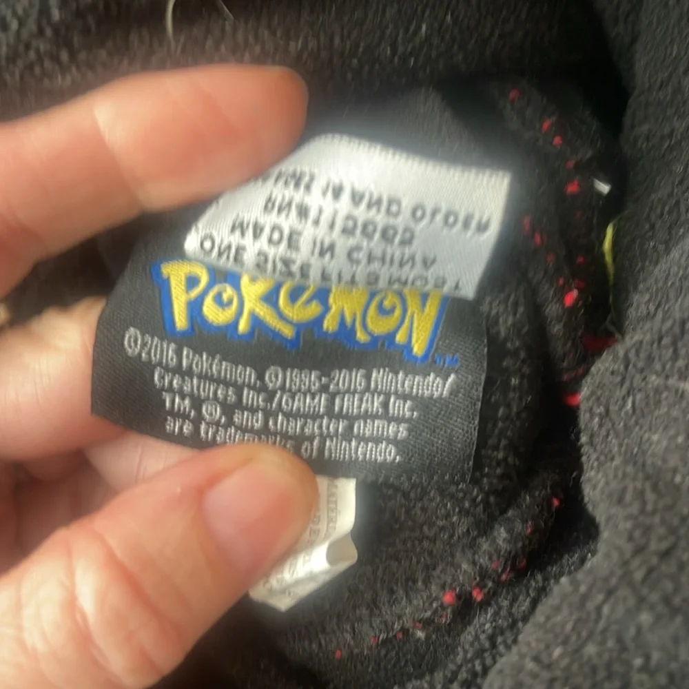 Pokémon Pikachu Winter beanie with pom-pom like new